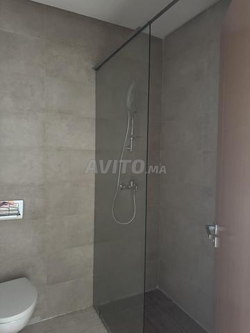 Appartement à louer 85 m² à Bouskoura - 2