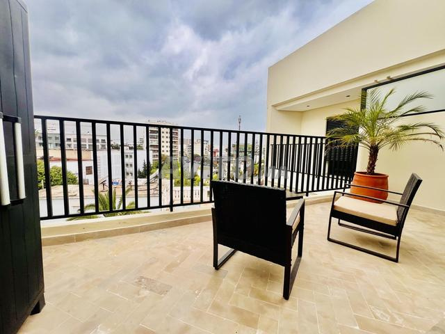 Studio neuf meublé à louer à Palmier - image 5