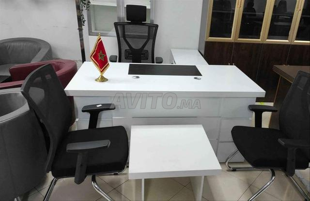 Bureaux Fabrication Locale Modernes - 2