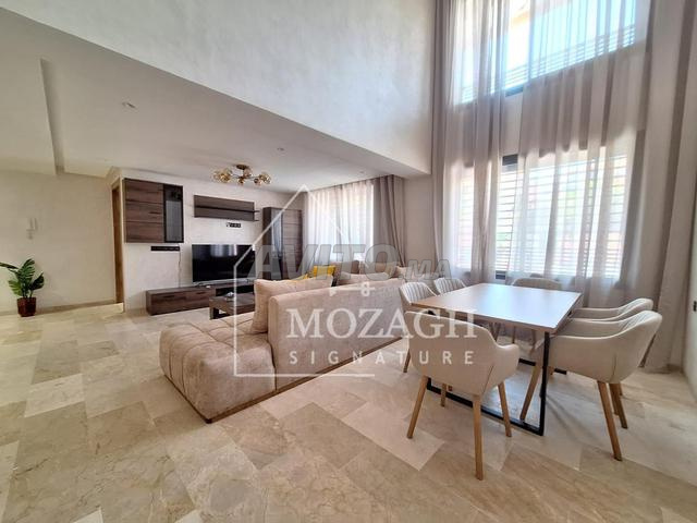 Magnifique duplex moderne meublé à Victor Hugo - 2