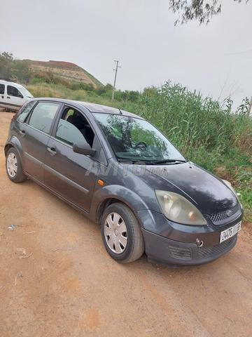 سيارة فورد - 2