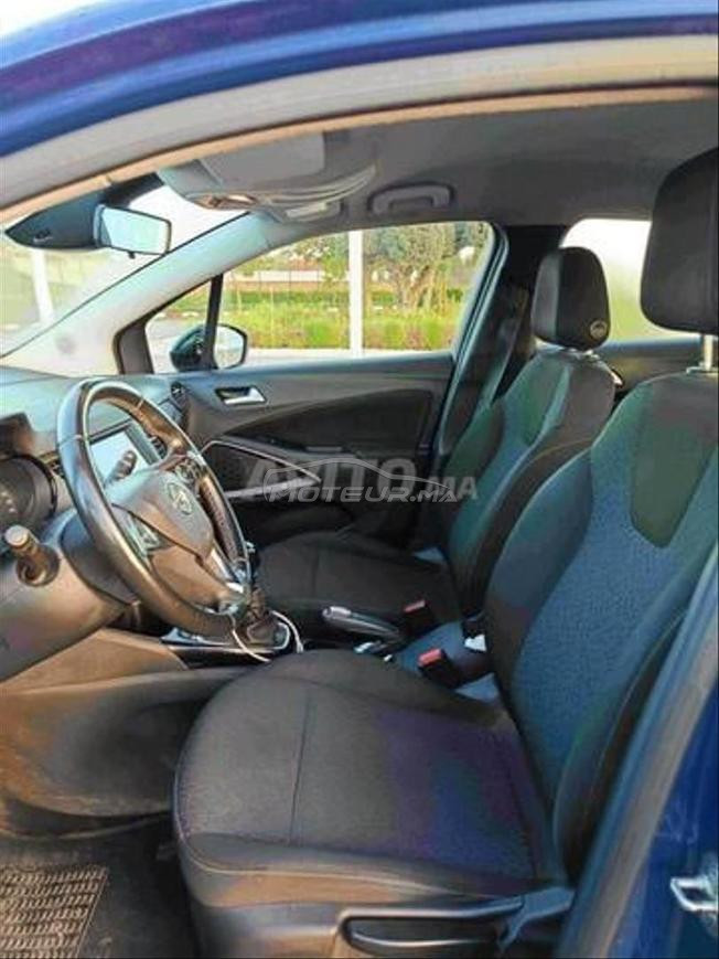 Opel Crossland Diesel Manuelle 2023 casa/deroua