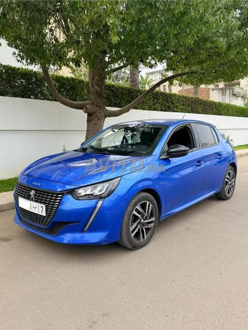 Peugeot 208 Allure 2022 comme neuve