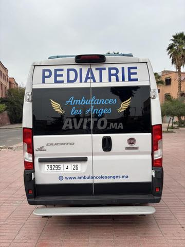 Ambulance Ducato Diesel Automatique 2021 240000km - 2