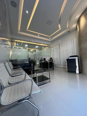 ✨مكتب للبيع 70 متر مربع، مجهز بالكامل✨ - 2