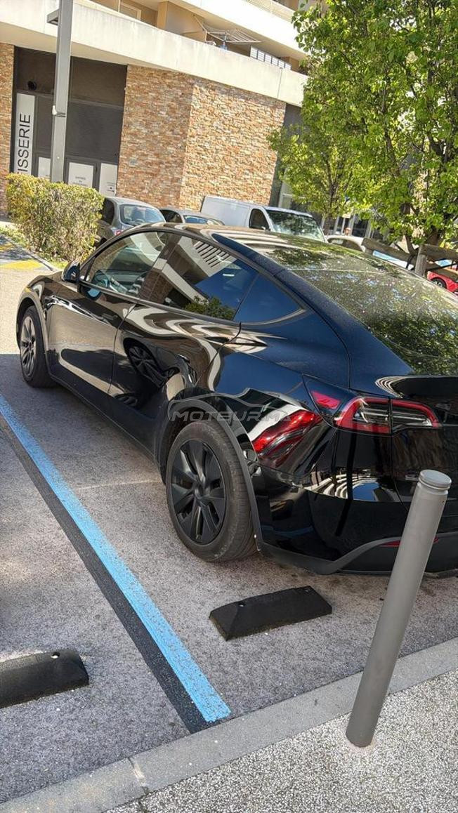Tesla Y 2023