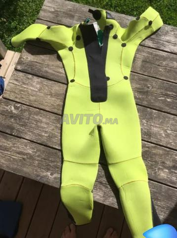 لباس بحر لعمر 6 سنوات