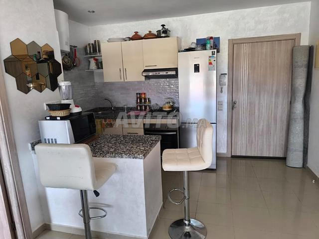 استوديو عالي المستوى مفروش بإطلالة على البحر