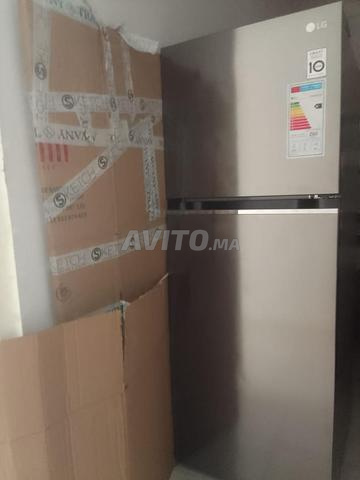 LG BON ETAT NEUF - 2