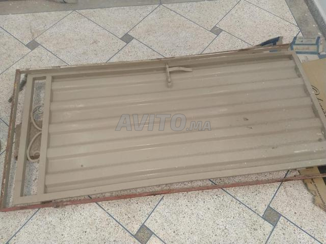 باب للبيع - 2