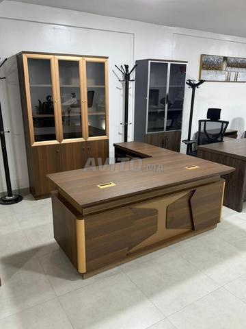 👑 فخامة لا تُقاوم… مكاتب مستوردة راقية - 2