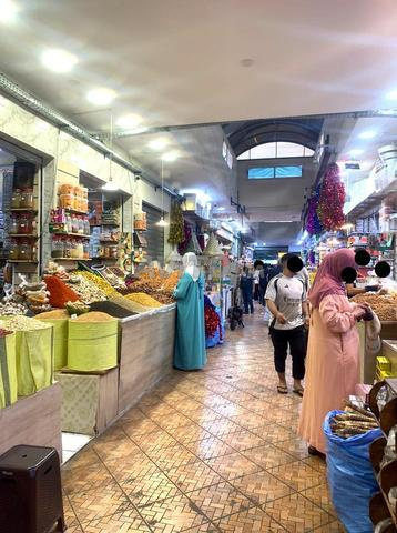 محل للبيع يقع بدرب السلطان الحفاري 📍 - 2