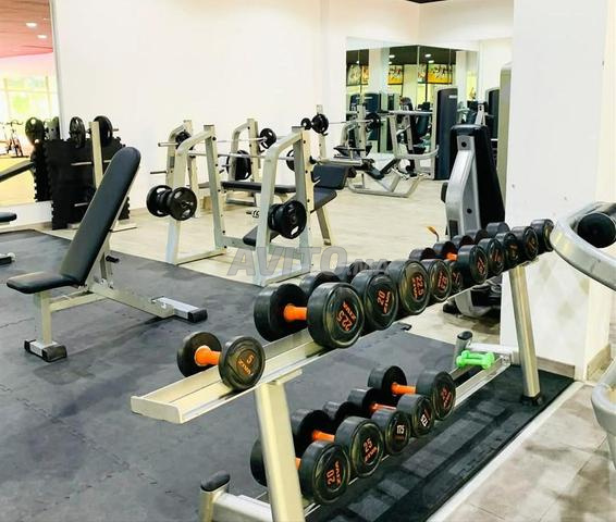 شقة للبيع 142 م² بالدار البيضاء - 2