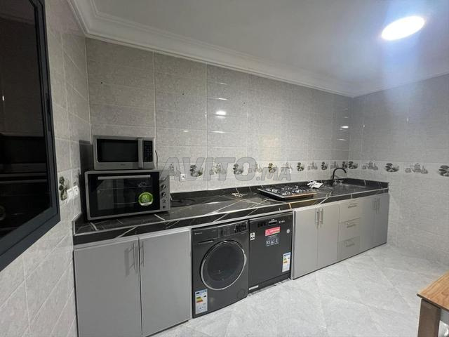 شقة للإيجار 65 متر مربع في العيون