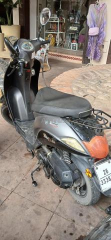 دراجة نارية للبيع بحالة جيدة جداً