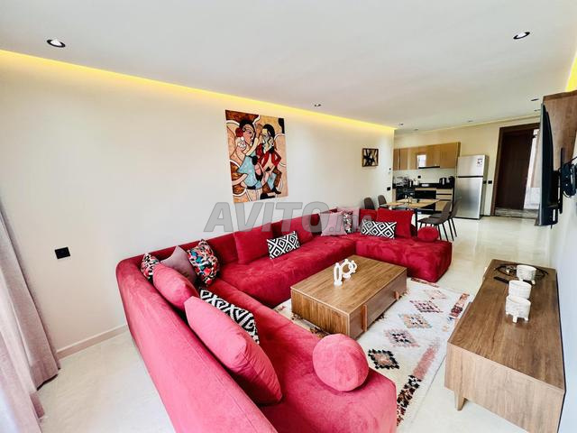 استوديو مفروش جديد للإيجار بدون إطلالة على الجيران في بالمييه - 2