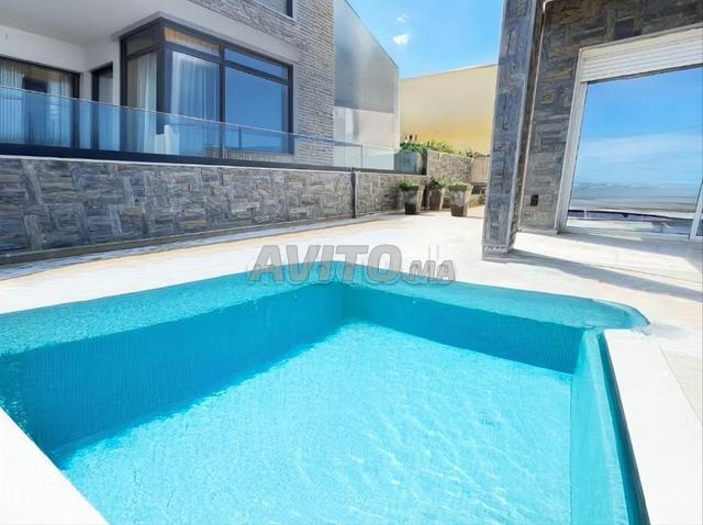 فيلا على البحر مباشرة - دار بوعزة