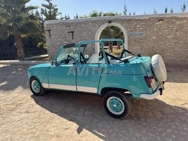 رينو 4 كابورليه