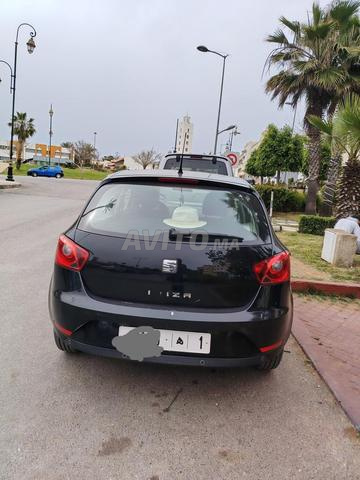 Voiture Ibiza essence À vendre - 2