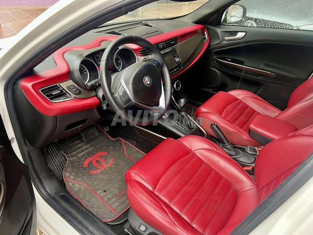 Alfa Romeo Giulietta  - 2