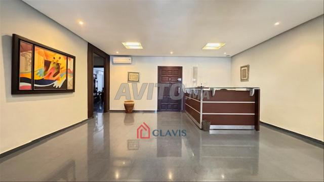 Beau bureau clé en mains - 2