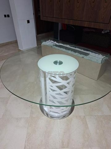 Table à manger design - 2