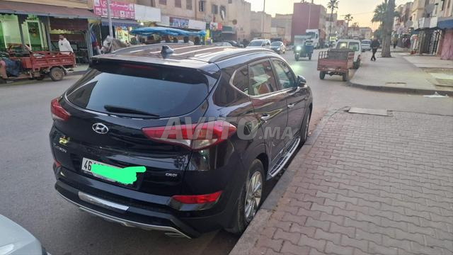 Hyundai Tucson Diesel Manuelle 2017 à El Jadida