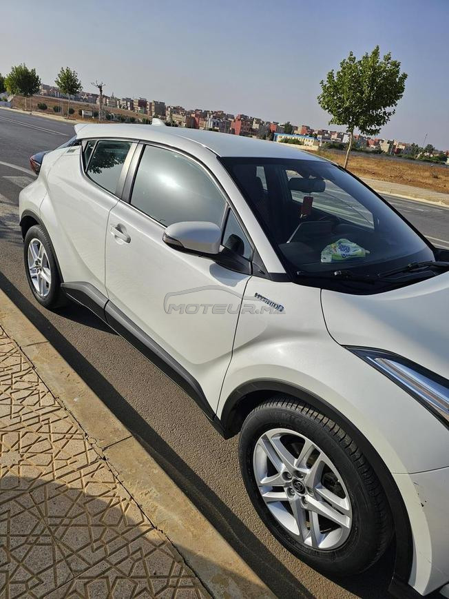vendre toyota CHR model juin 2021 a tiflet 
