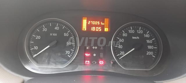 Dacia Sandero Essence Manuelle 2011 à Fès