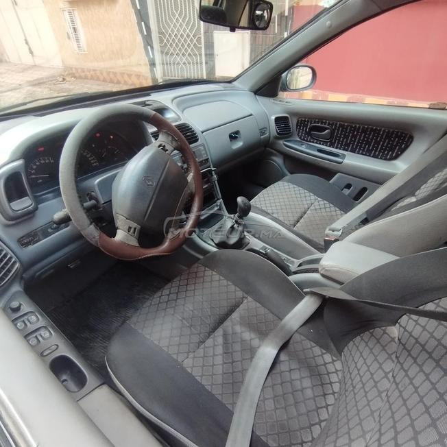 voiture Renault laguna à vendre