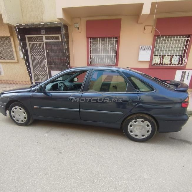 voiture Renault laguna à vendre