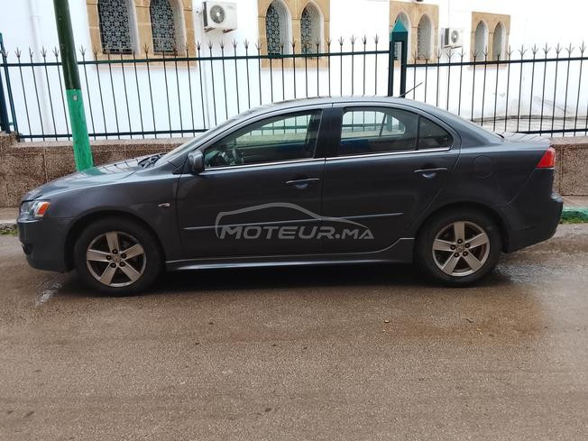 tres belle voiture très bien entretenue 