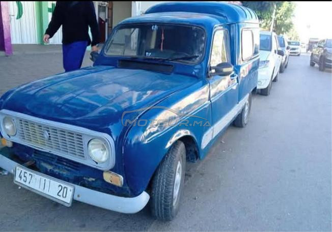 Renault R4 Essence Manuelle 1989 à Kénitra
