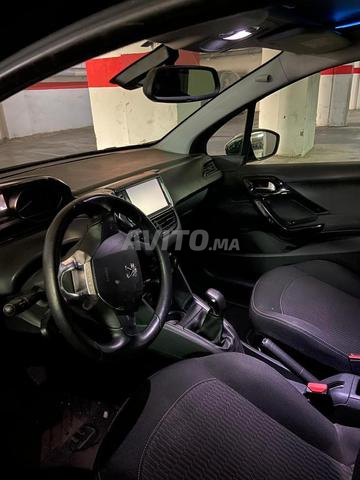 Peugeot 208 Diesel Manuelle 2020 à Casablanca