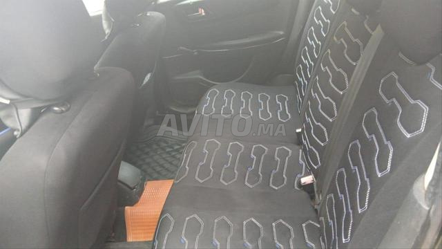 Citroën C4 Diesel Manuelle 06/0/2006 à Casablanca - 2