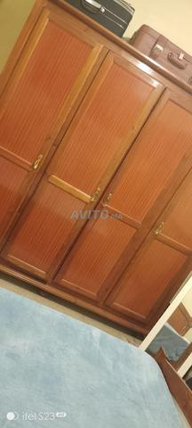 Armoire 4 portes à vendre - 2