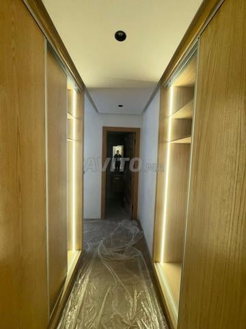 شقة للبيع وسط المدينة