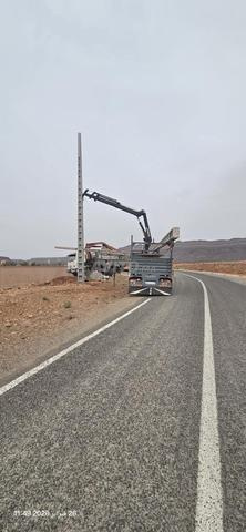 شاحنة برافعة 6T