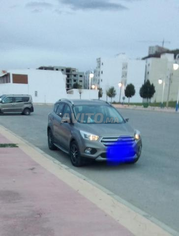 Ford Kuga Diesel Manuelle 2019 à Tanger - 2