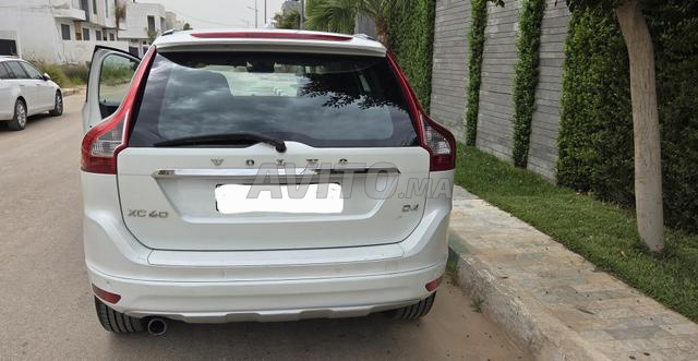 فولفو XC60 2015 D4 للبيع - 2