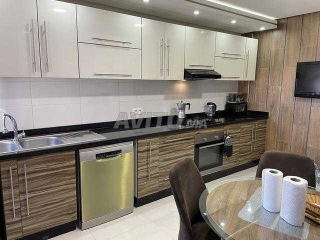 شقة بـ 3 غرف نوم للبيع في المعمورة - 2