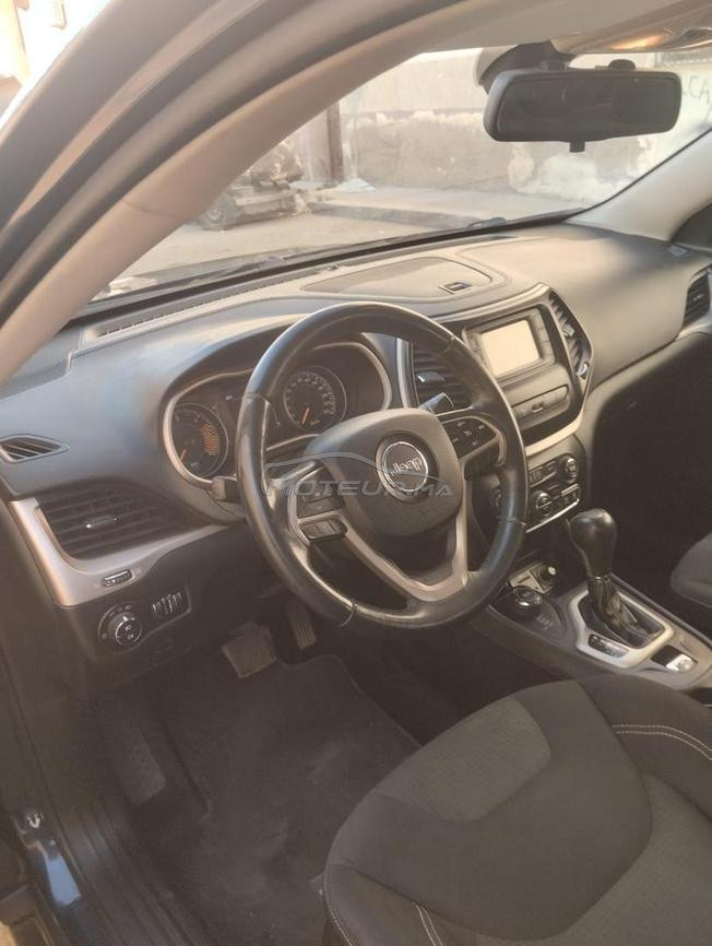 voiture Jeeb Cherokee à vendre 