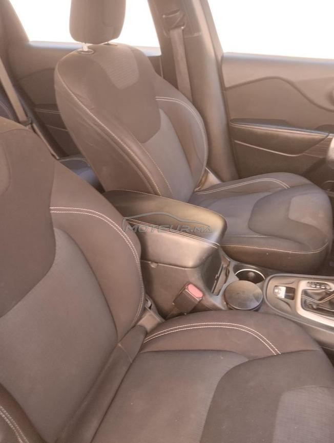 voiture Jeeb Cherokee à vendre 