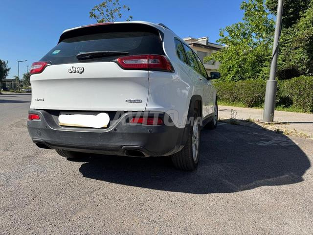 بيع جيب شيروكي لونجيتيود الجديدة - 2