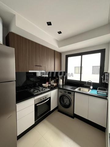 شقة عصرية مع مسبح - 2