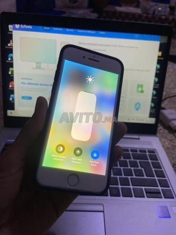 آيفون 8 عادي بحالة جيدة 😍