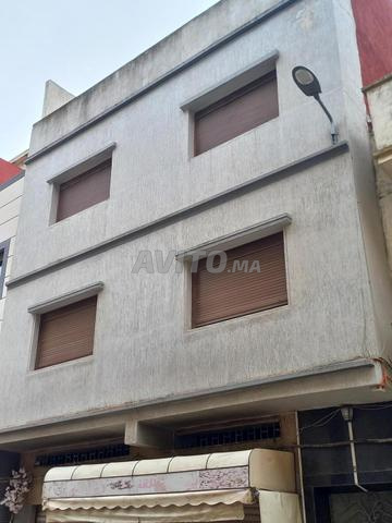 كراج + طابقين + سطح