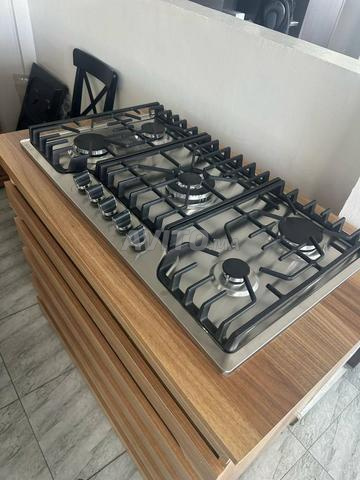 Plaque gaz encastrable four 5/6