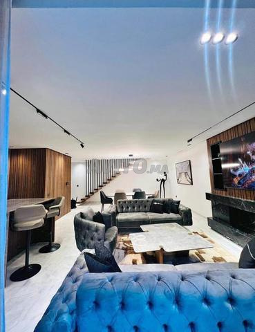 شقة بـ 165 متر مربع و مسبح خاص في جليز - 2