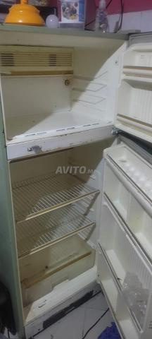 تلاجة المجمد يشتغل لكن المبرد لايشتغل يحتاج إصلاح  - 2